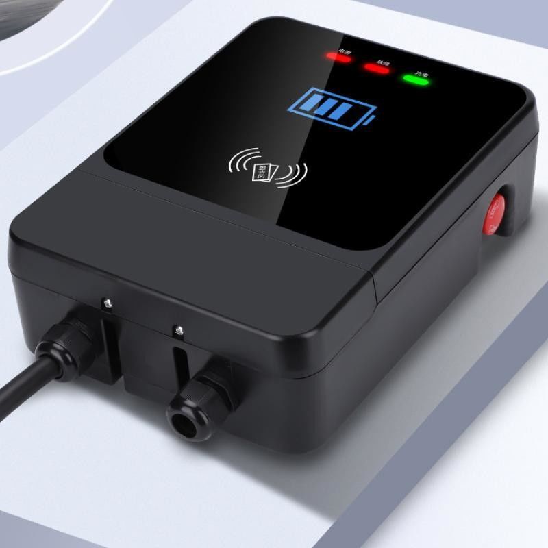 GBT 7kw सिंगल गन 4.3-इंच स्क्रीन 220V वॉल ईवी चार्जर आपातकालीन बटन के साथ